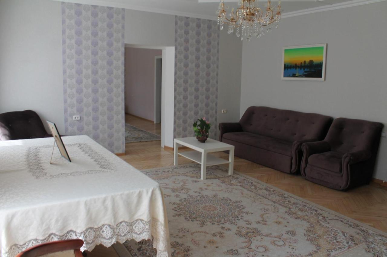 Residence Hotel Pawłodar Zewnętrze zdjęcie